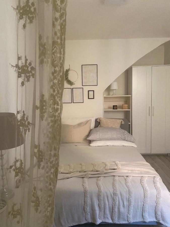 Maison Rebecca Карпи Екстериор снимка